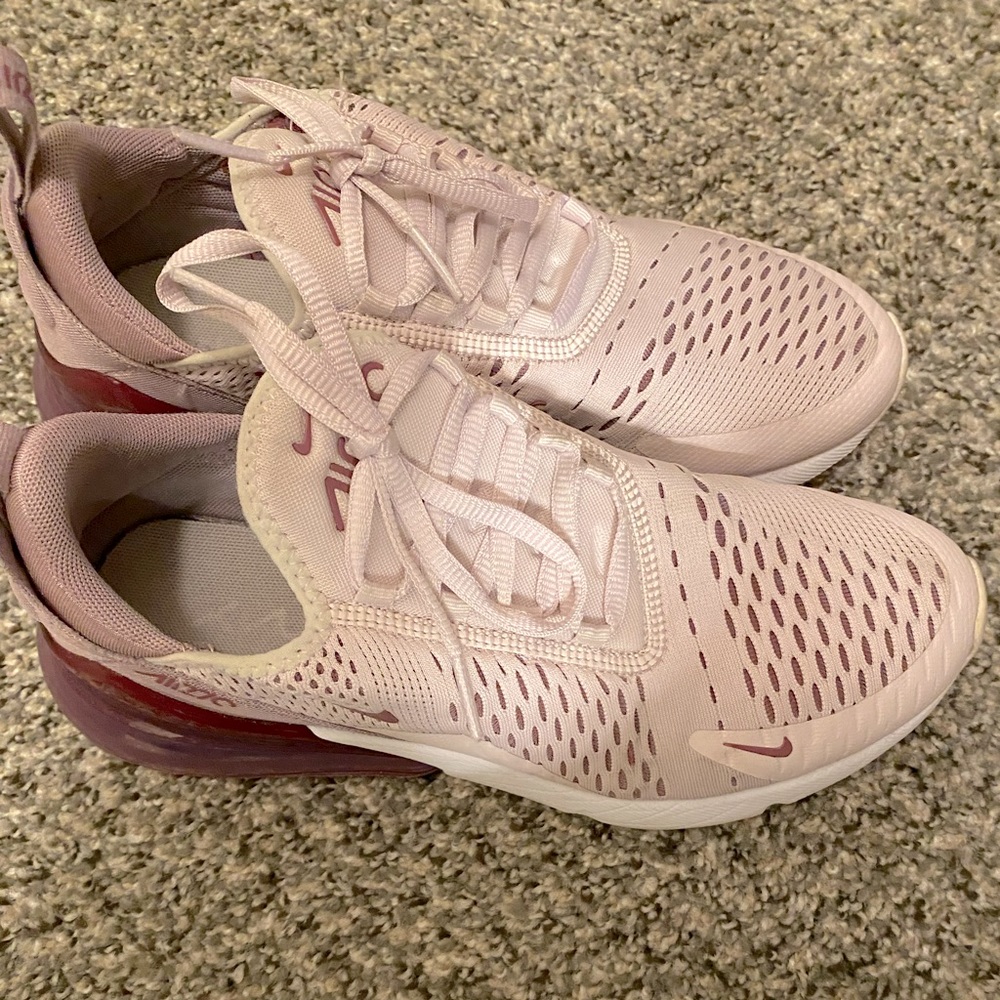 Nike Air Max 270 “Barely Rose”